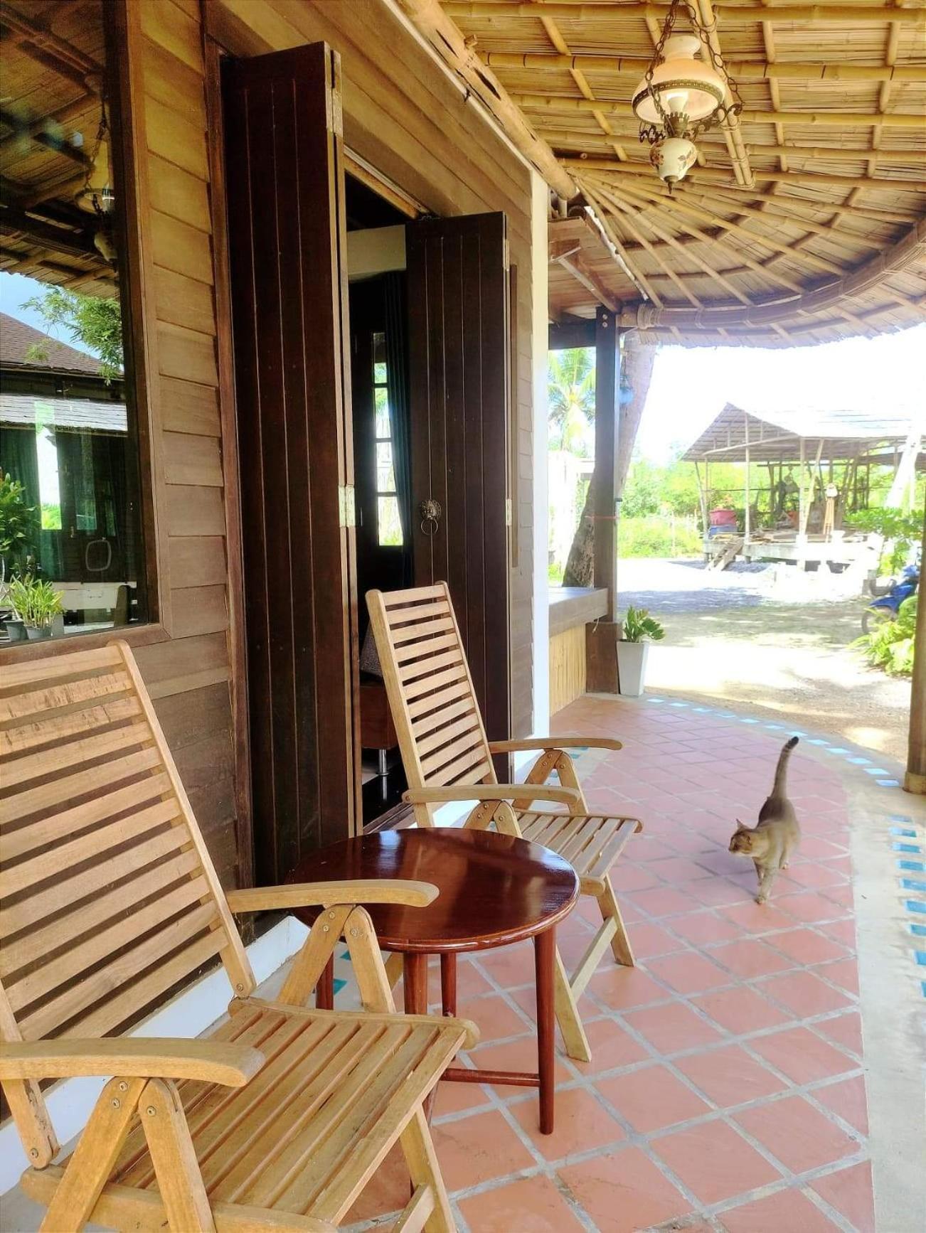 Relax House Lanta Old Town Otel Ko Lanta Dış mekan fotoğraf